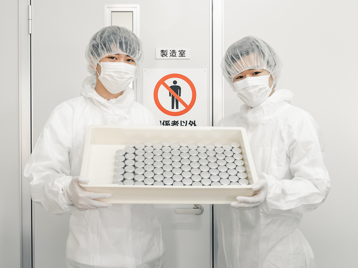 ジェルネイルOEM製造、充填